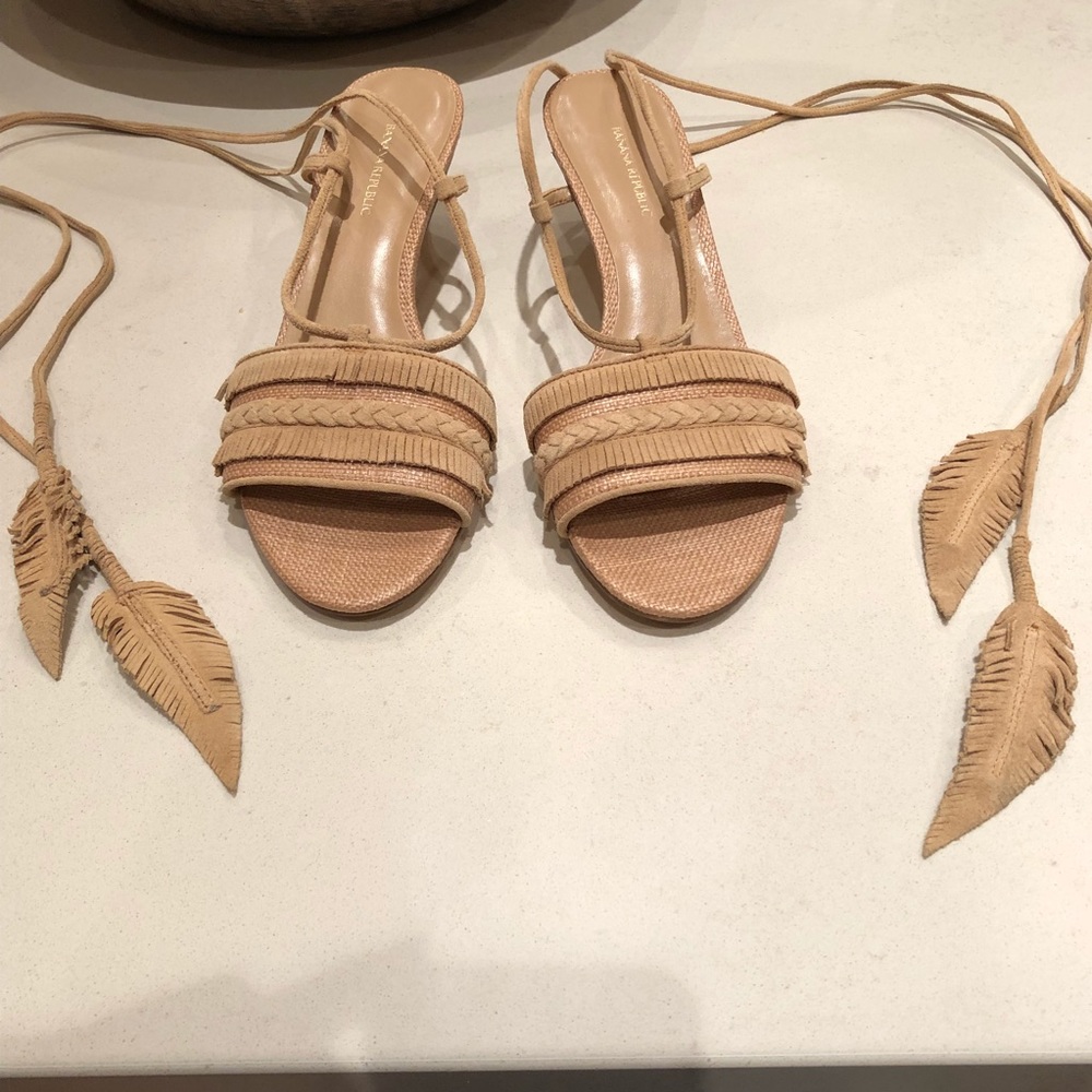 BR stiletto heels!!